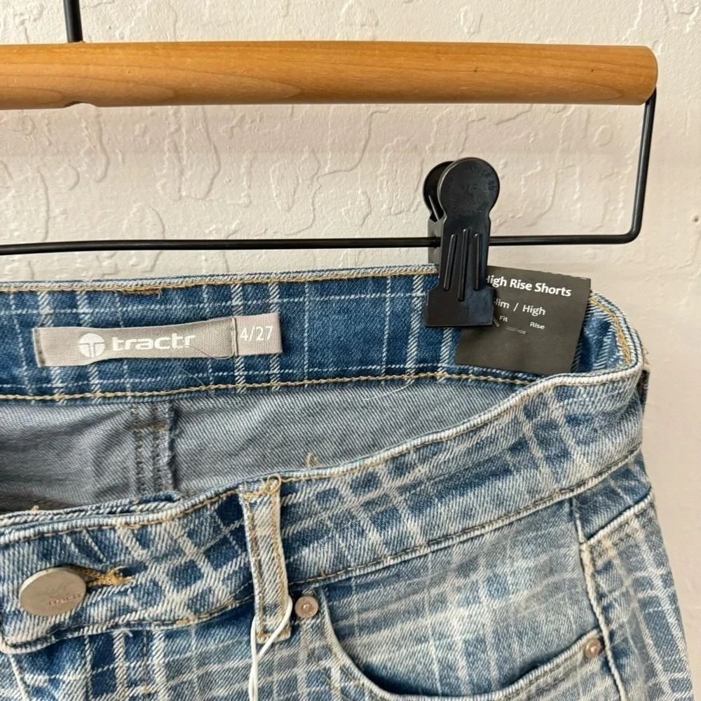 Tractr Checker Gingham Plaid High Rise Slim Blue Denim Shorts 4/27